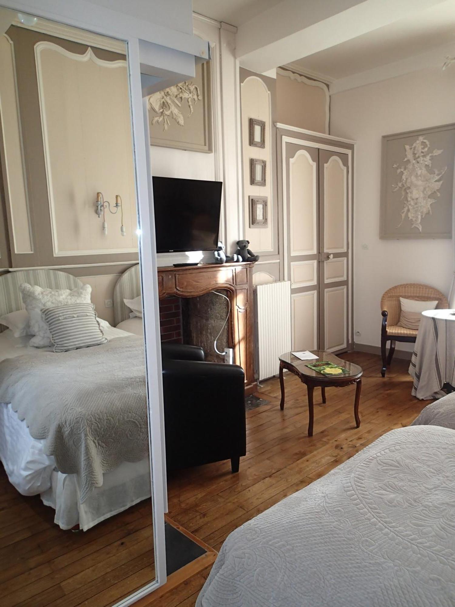 La Demeure Hotel แก็งก็อง ภายนอก รูปภาพ